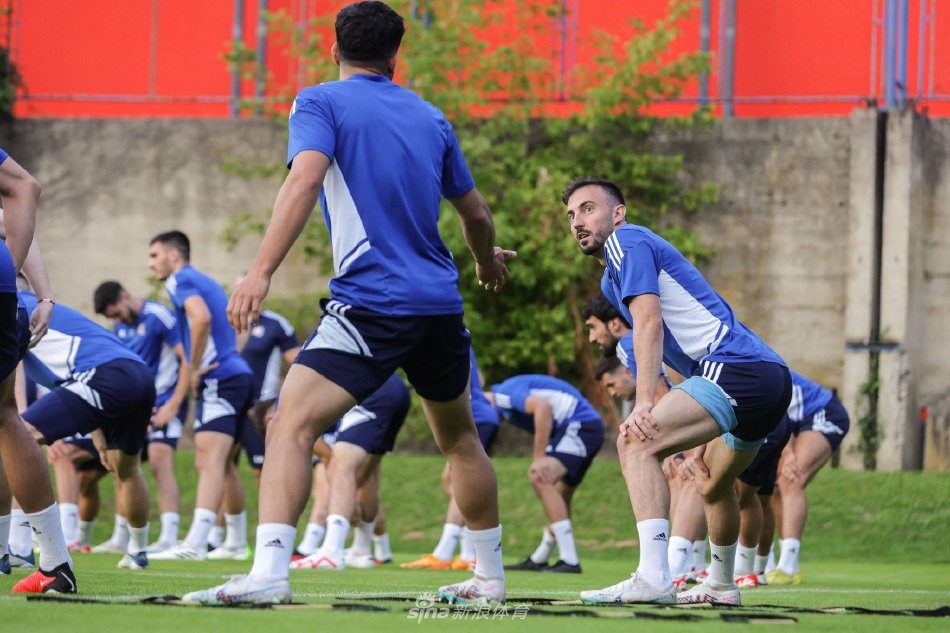 桑乔团队的 桑乔团队的